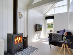 Holiday Home Solfrid - 150m from the sea by Interhome